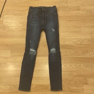 Hollister 3S 26 High Rise Jegging